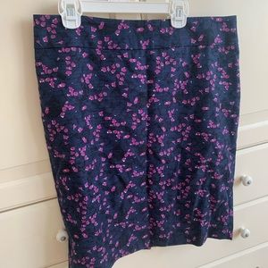 Ann Taylor skirt size 8